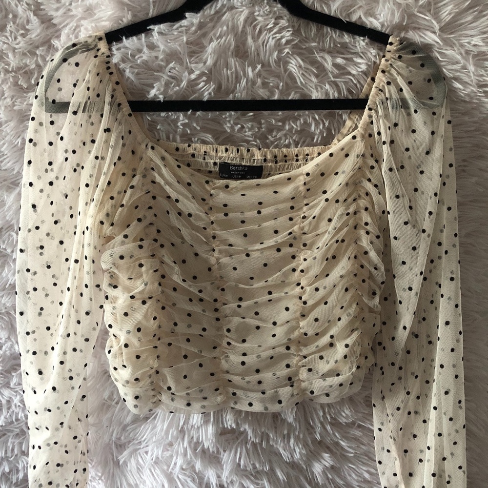 Bershka- Top